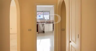 von_poll_real_estate_property_ES243184826_image_4