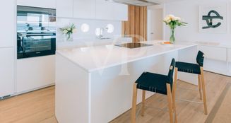 von_poll_real_estate_property_ES243184814_image_5