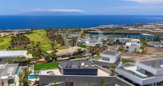 von_poll_real_estate_property_ES243184838_image_163