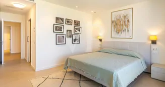 von_poll_real_estate_property_ES243184838_image_118