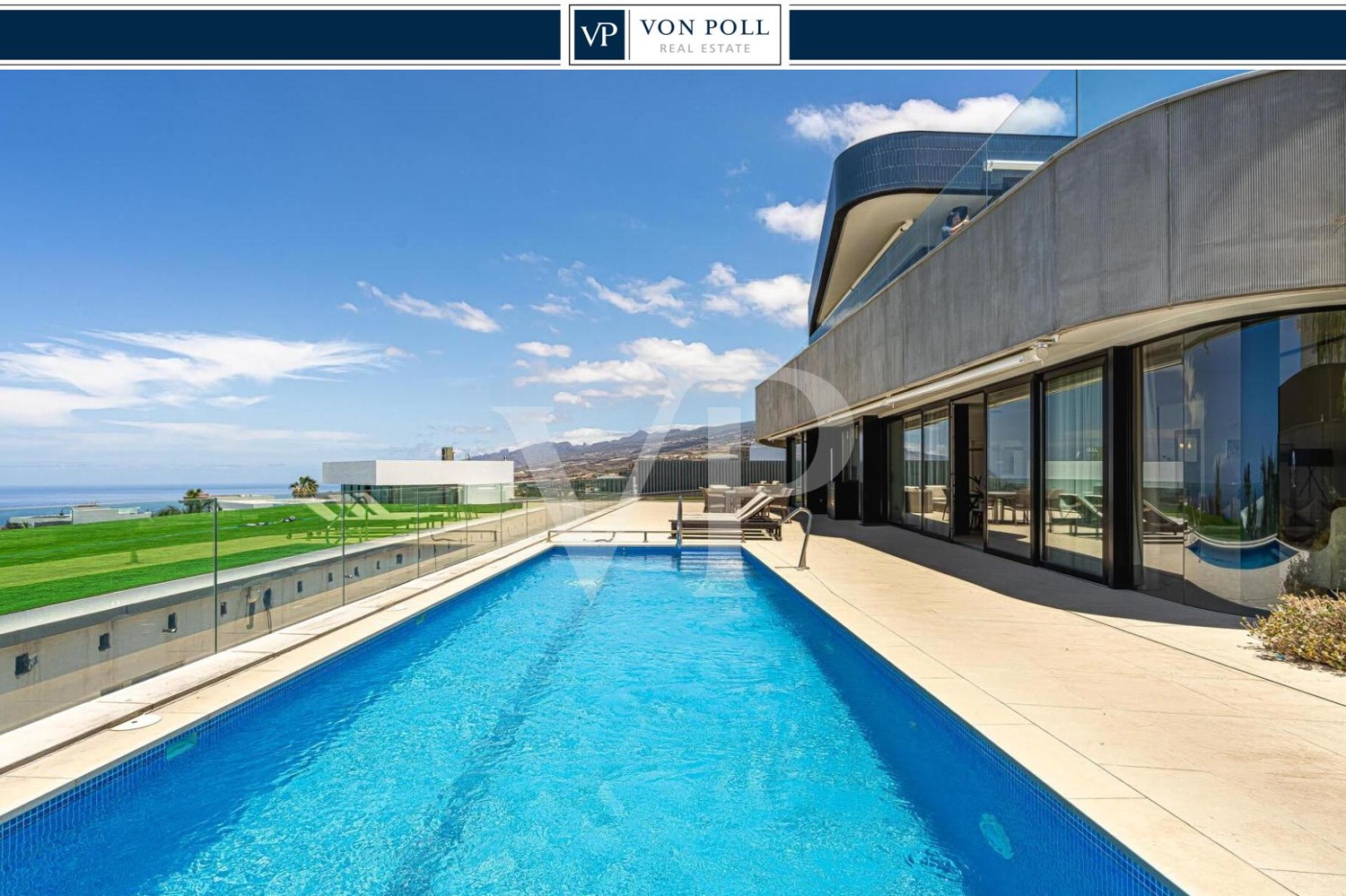 Exklusive Design-Villa mit Luxusausstattung und Traumblick auf das Meer