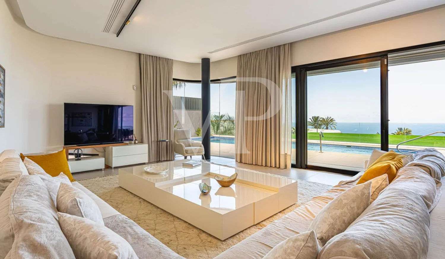 Exklusive Design-Villa mit Luxusausstattung und Traumblick auf das Meer