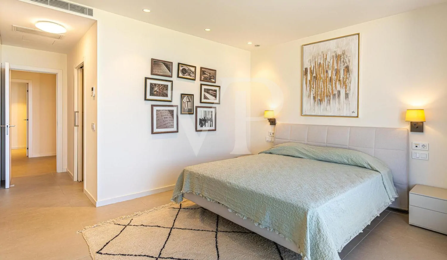 Exklusive Design-Villa mit Luxusausstattung und Traumblick auf das Meer