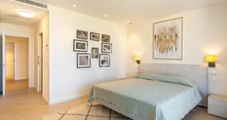 von_poll_real_estate_property_ES243184838_image_36