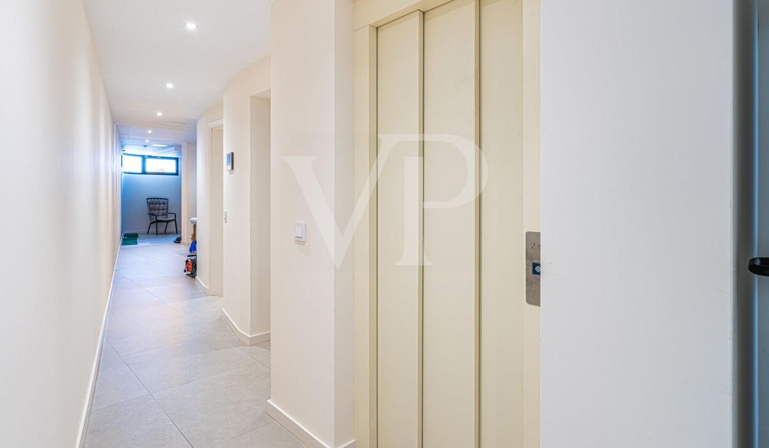 Exklusive Design-Villa mit Luxusausstattung und Traumblick auf das Meer