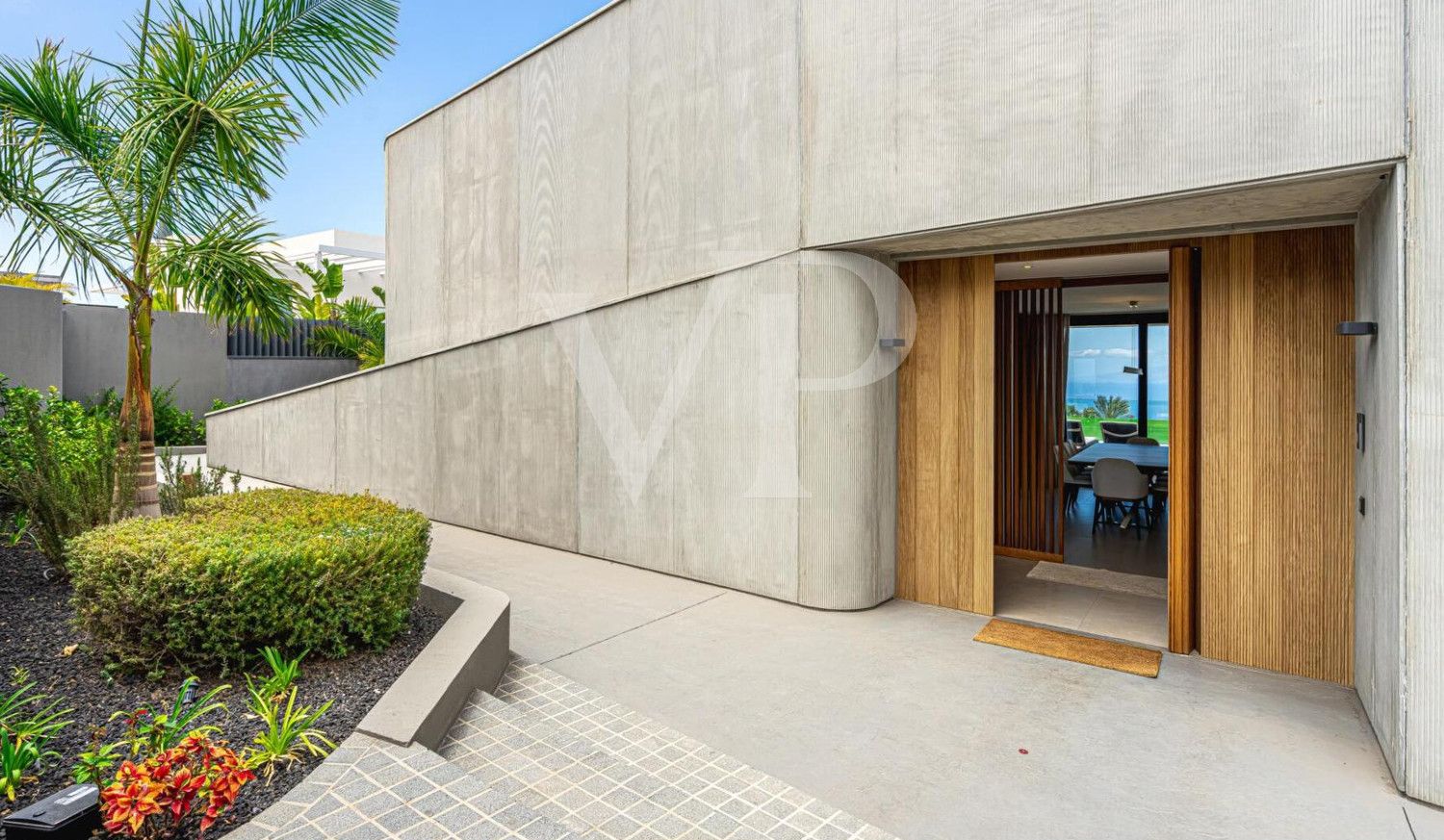 Exklusive Design-Villa mit Luxusausstattung und Traumblick auf das Meer