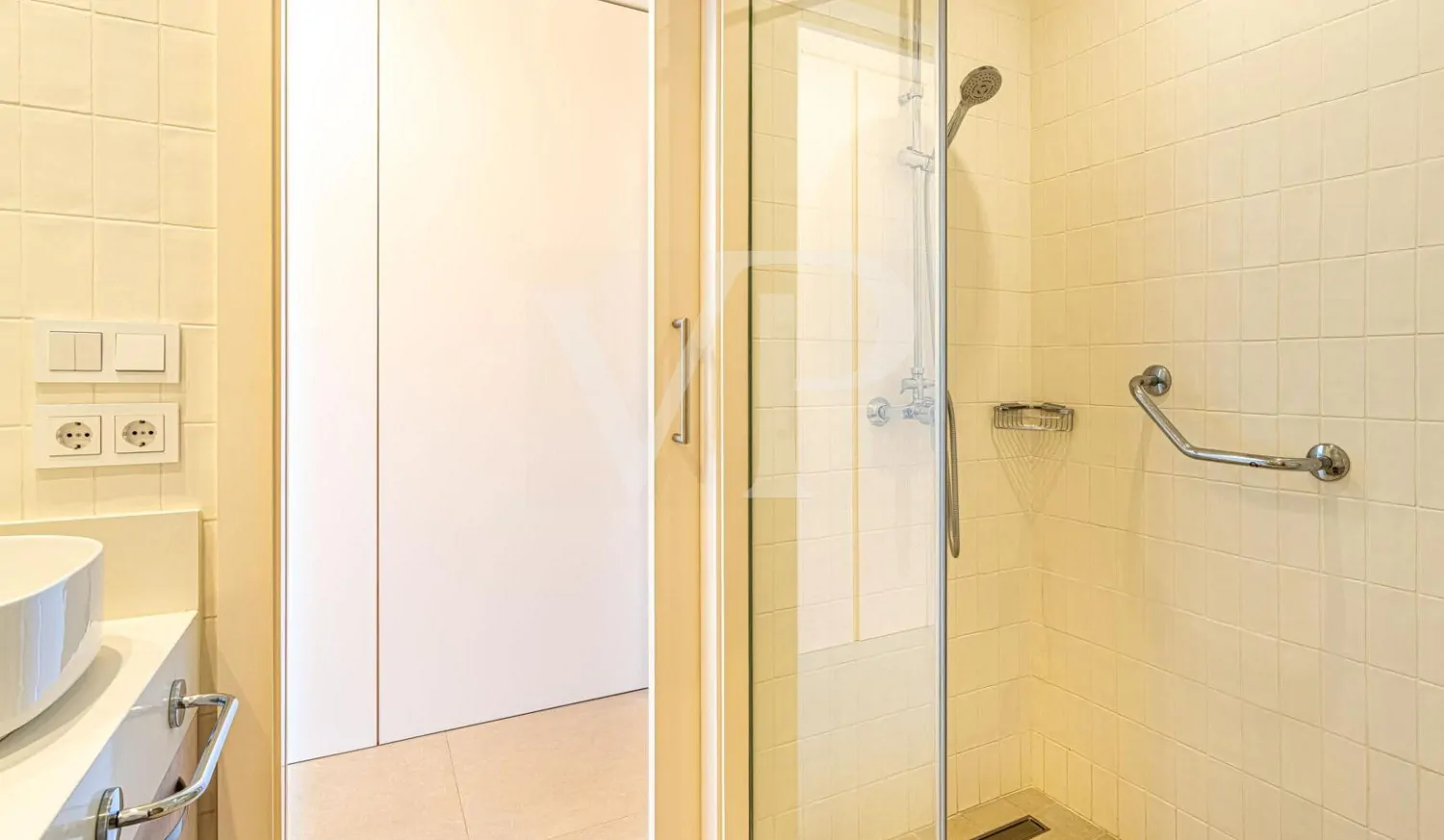 Exklusive Design-Villa mit Luxusausstattung und Traumblick auf das Meer