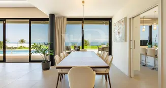 von_poll_real_estate_property_ES243184838_image_12