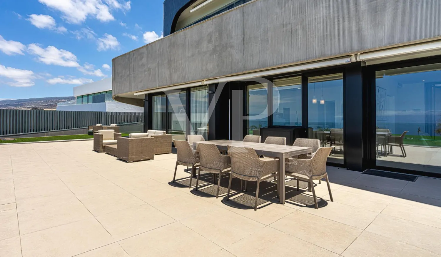 Exklusive Design-Villa mit Luxusausstattung und Traumblick auf das Meer