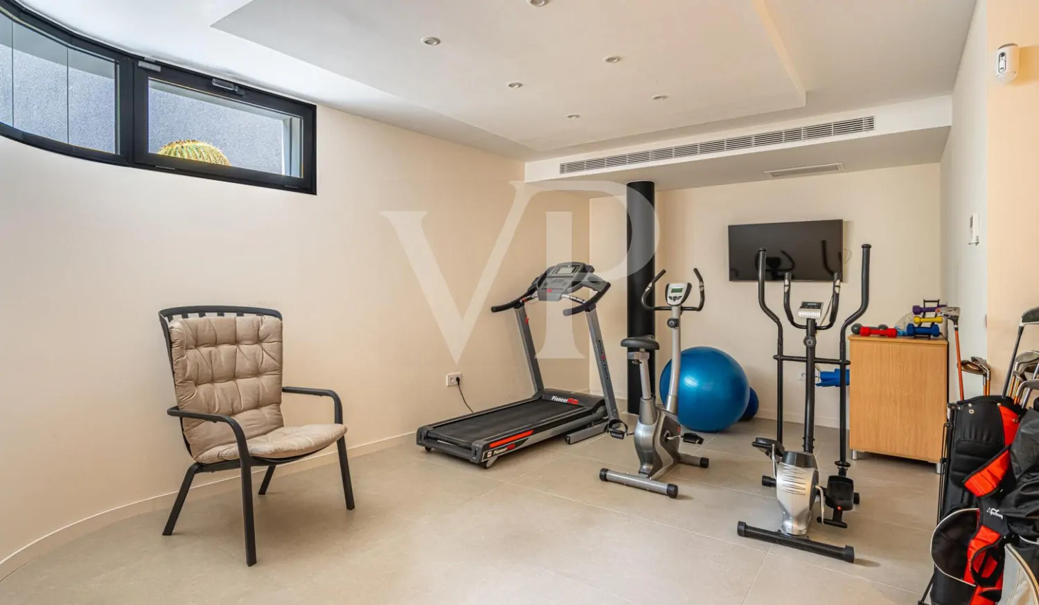 Exklusive Design-Villa mit Luxusausstattung und Traumblick auf das Meer