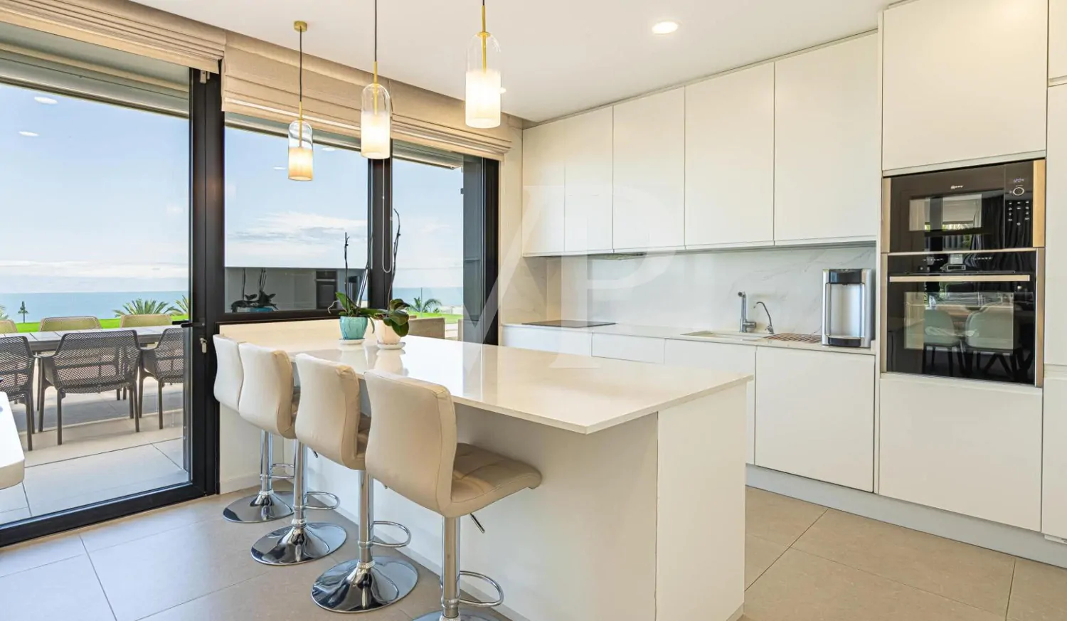 Exklusive Design-Villa mit Luxusausstattung und Traumblick auf das Meer