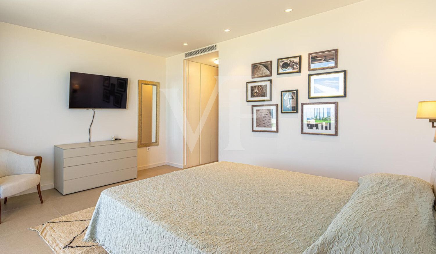 Exklusive Design-Villa mit Luxusausstattung und Traumblick auf das Meer