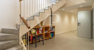von_poll_real_estate_property_ES243184838_image_41
