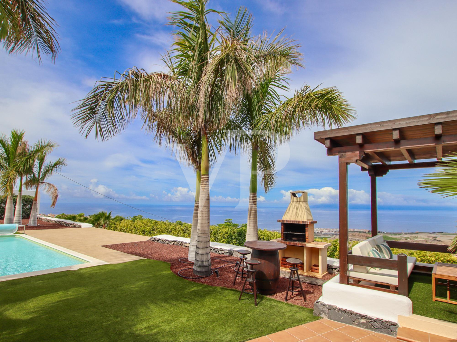 Edle Finca mit Panoramablick und privatem Pool