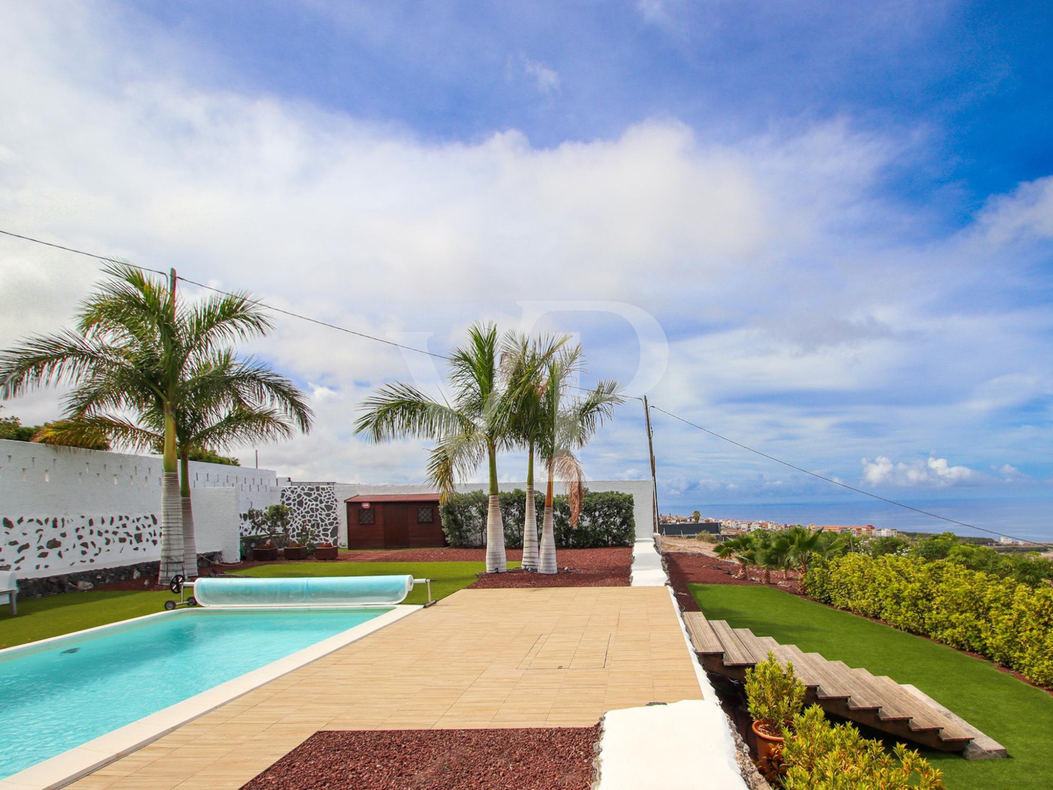 Preciosa finca con vistas panorámicas y piscina privada