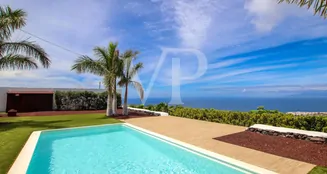 von_poll_real_estate_property_ES243184836_image_12