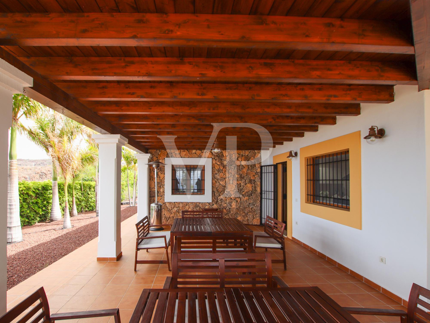 Precious finca with panoramic views and private pool