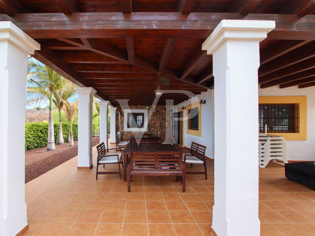 Precious finca with panoramic views and private pool