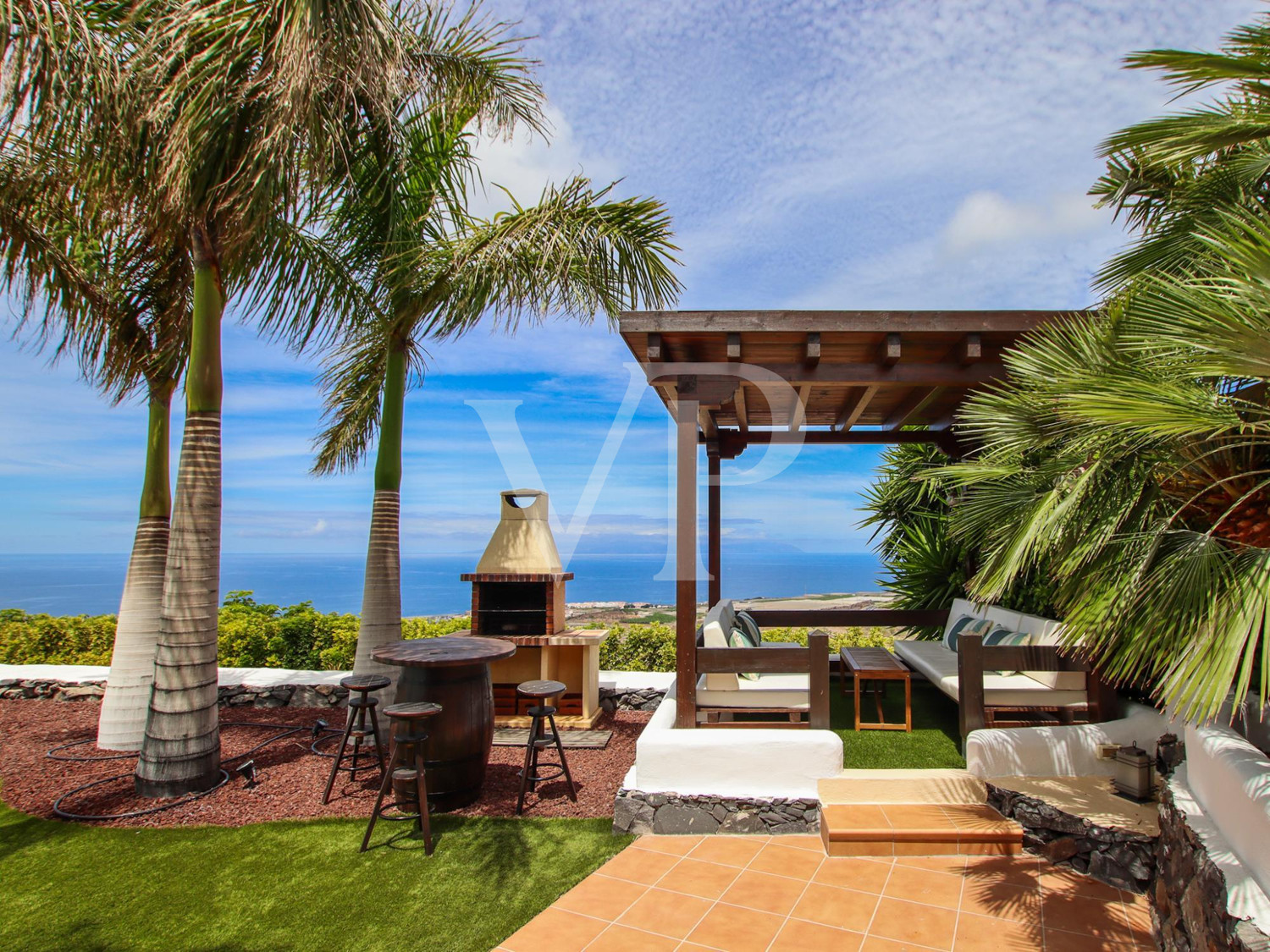 Precious finca with panoramic views and private pool