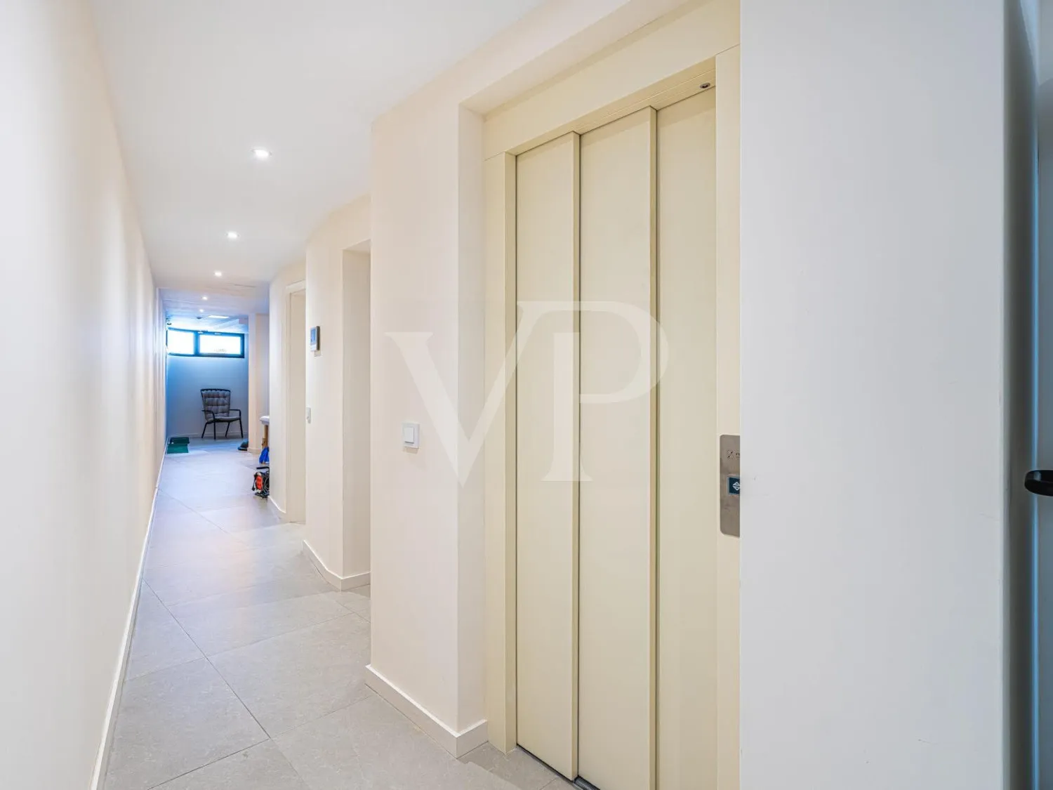 Exklusive Design-Villa mit Luxusausstattung und Traumblick auf das Meer