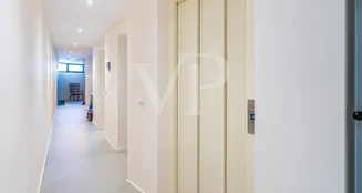 von_poll_real_estate_property_ES243184838_image_215