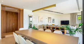 von_poll_real_estate_property_ES243184838_image_179