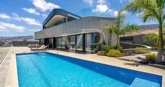 von_poll_real_estate_property_ES243184838_image_164