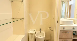 von_poll_real_estate_property_ES243184838_image_204