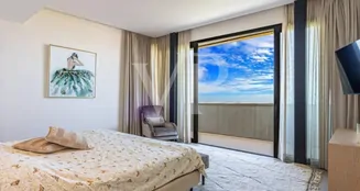 von_poll_real_estate_property_ES243184838_image_229