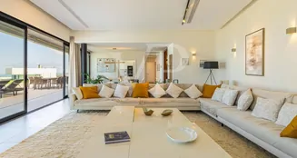 von_poll_real_estate_property_ES243184838_image_182