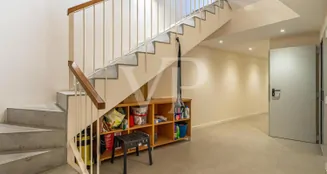 von_poll_real_estate_property_ES243184838_image_205