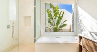 von_poll_real_estate_property_ES223184024_image_155