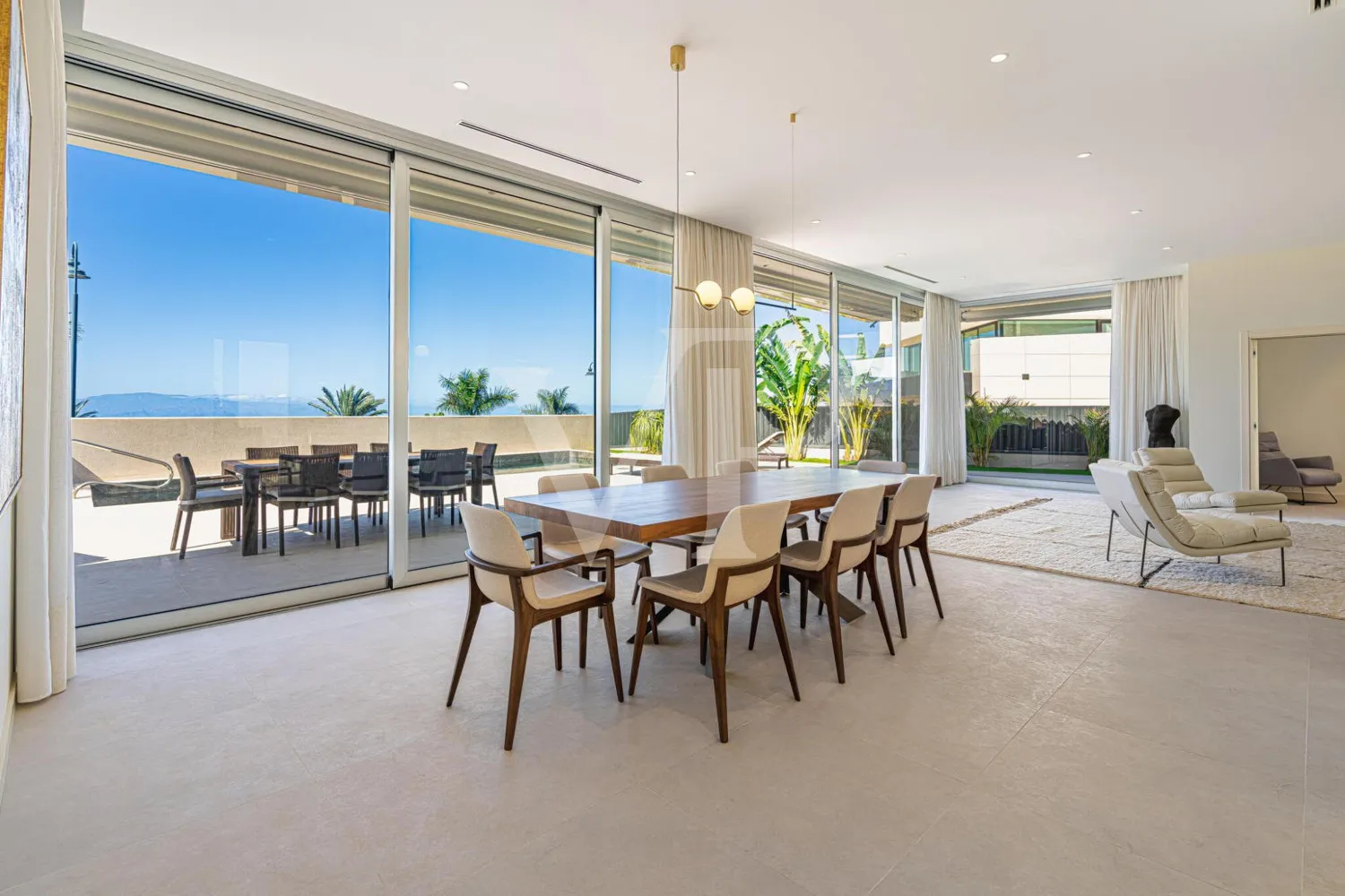 Luxusvilla az Abama-öböl szívében