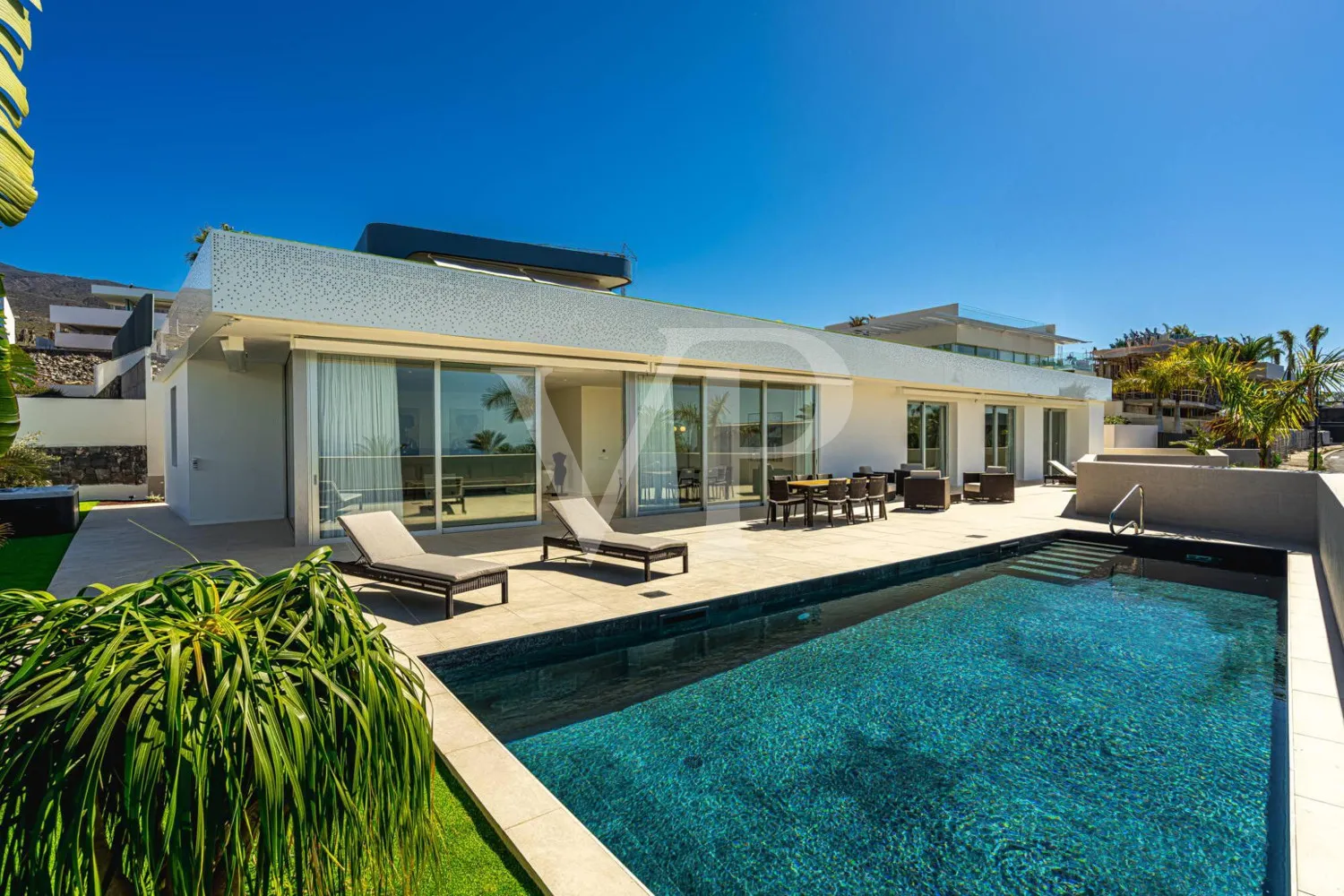 Luxusvilla az Abama-öböl szívében