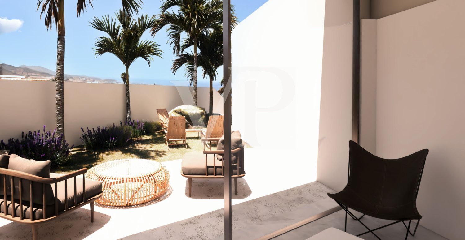 Plot with license to build the house of your dreams