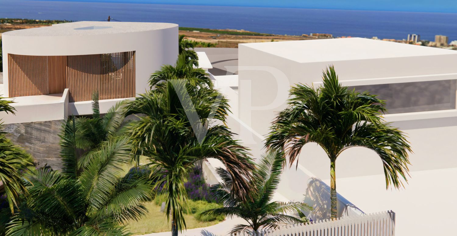 Plot with license to build the house of your dreams