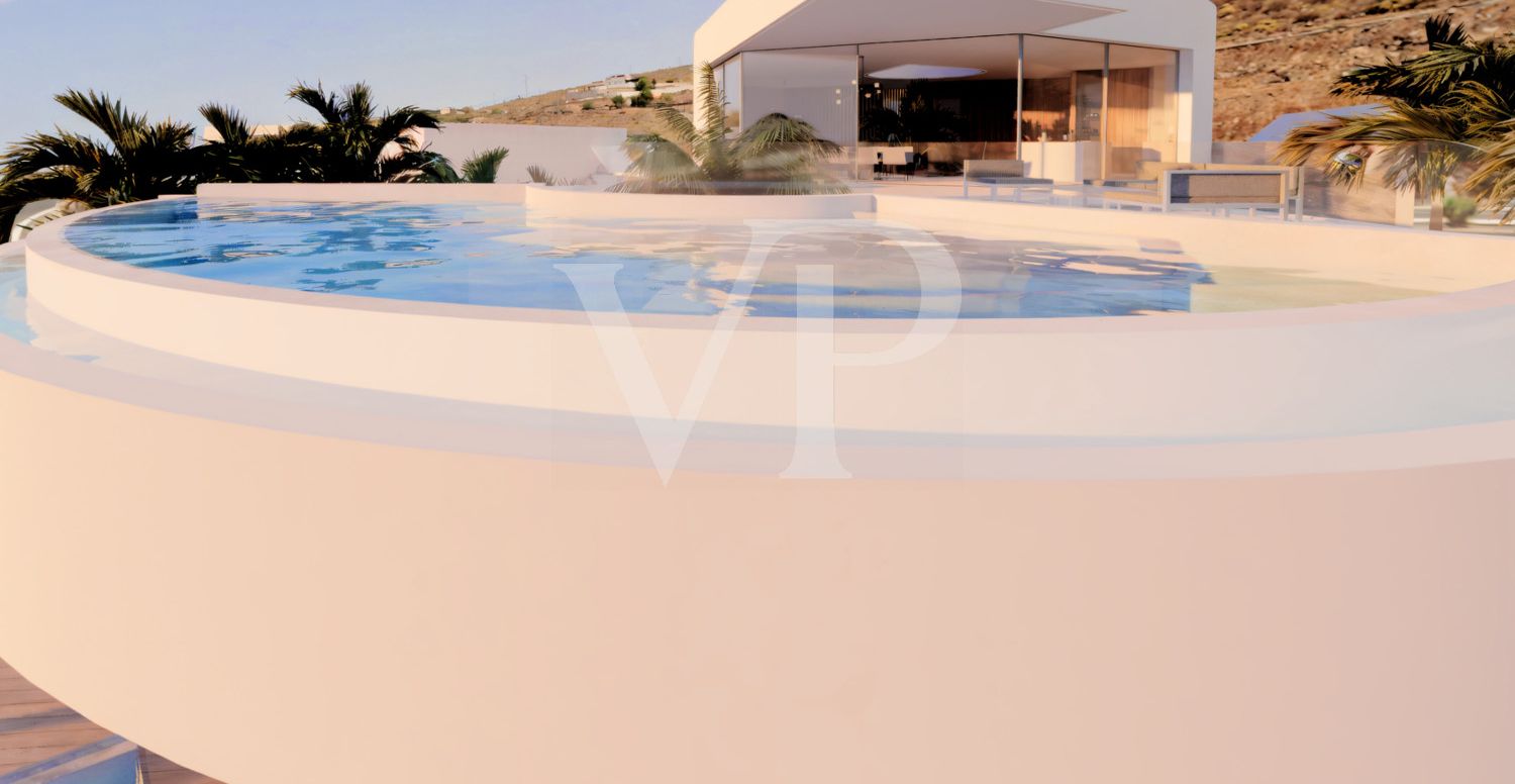 Plot with license to build the house of your dreams