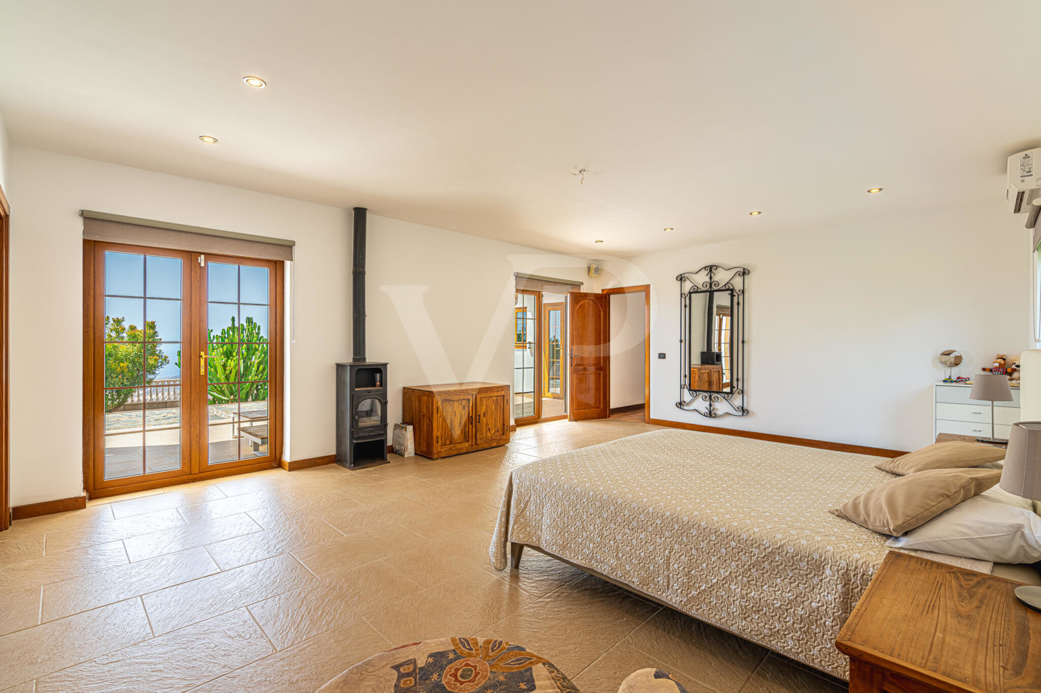 Finca de ensueño con vistas de ensueño y piscina privada - ¡Una verdadera joya en Tenerife!