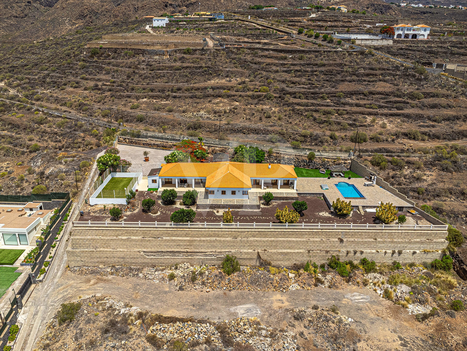 Finca de ensueño con vistas de ensueño y piscina privada - ¡Una verdadera joya en Tenerife!