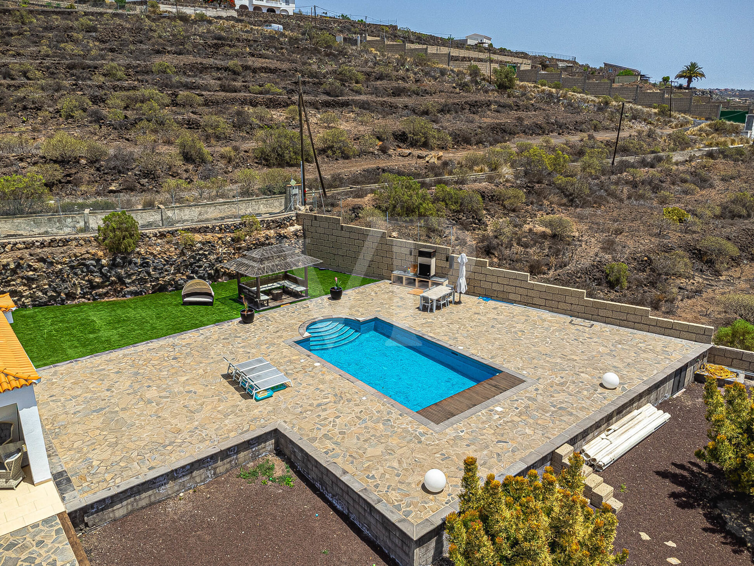 Finca de ensueño con vistas de ensueño y piscina privada - ¡Una verdadera joya en Tenerife!