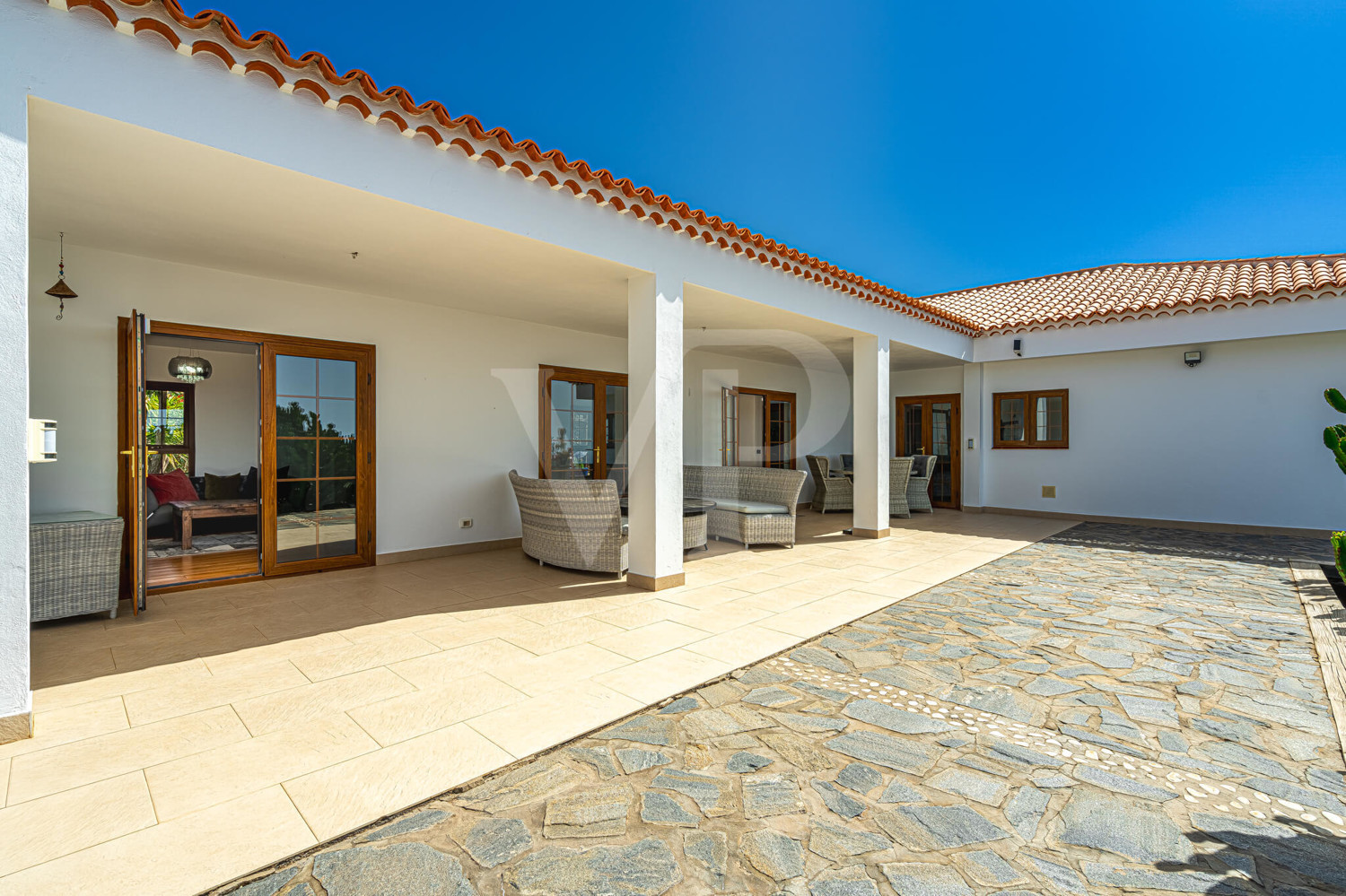 Finca de ensueño con vistas de ensueño y piscina privada - ¡Una verdadera joya en Tenerife!