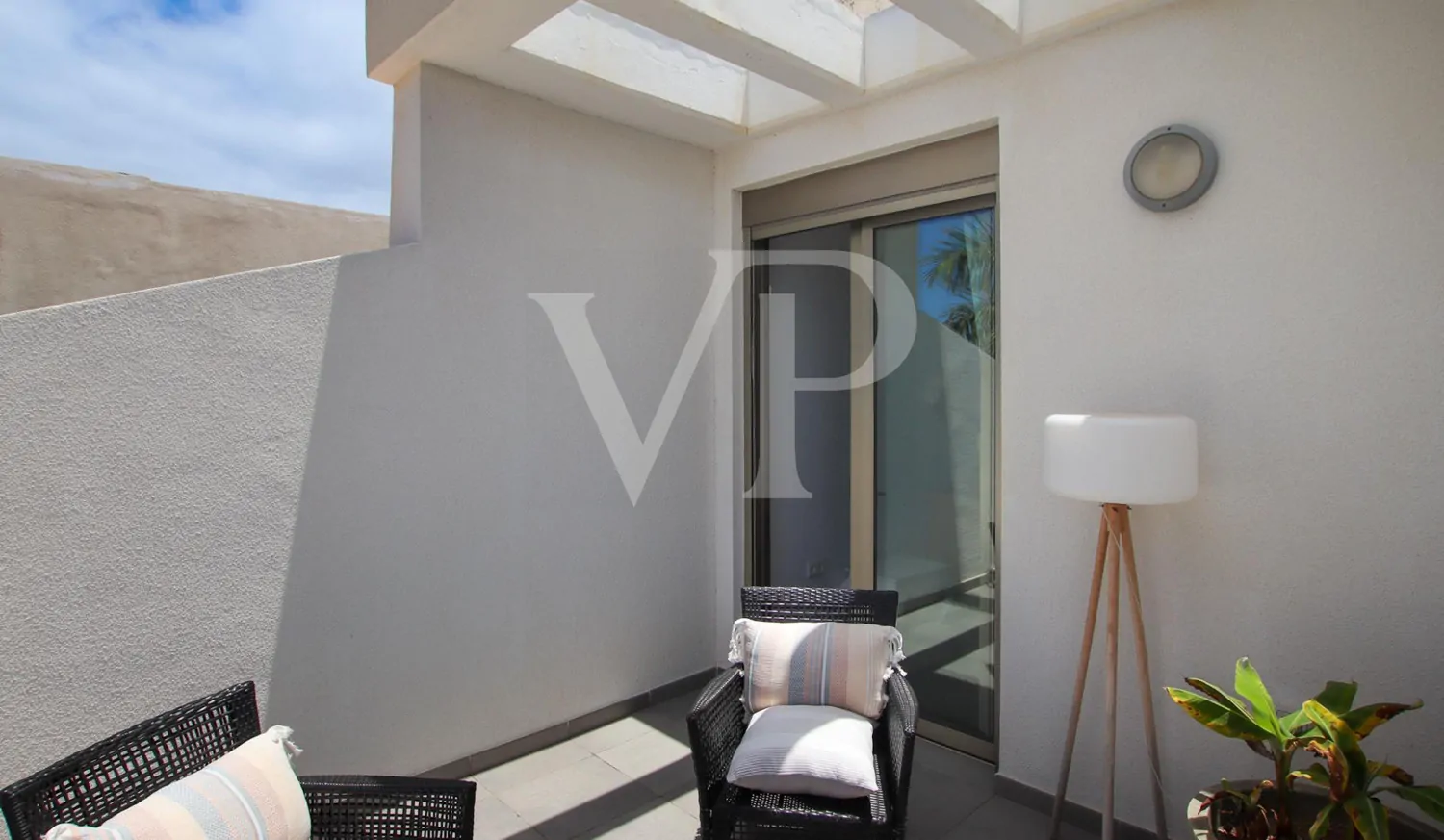 Perfect luxury lifestyle property in La Caleta