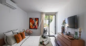 von_poll_real_estate_property_ES243184988_image_44