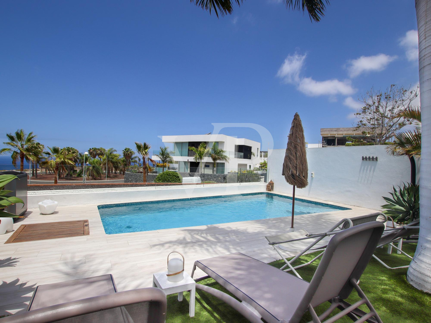 Perfect luxury lifestyle property in La Caleta