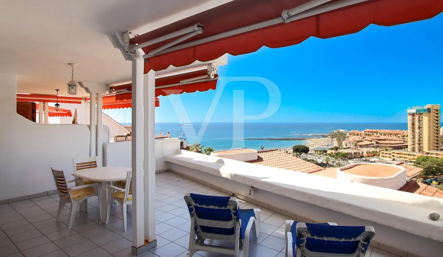 Encantador Apartamento con Vistas al Mar en Los Cristianos