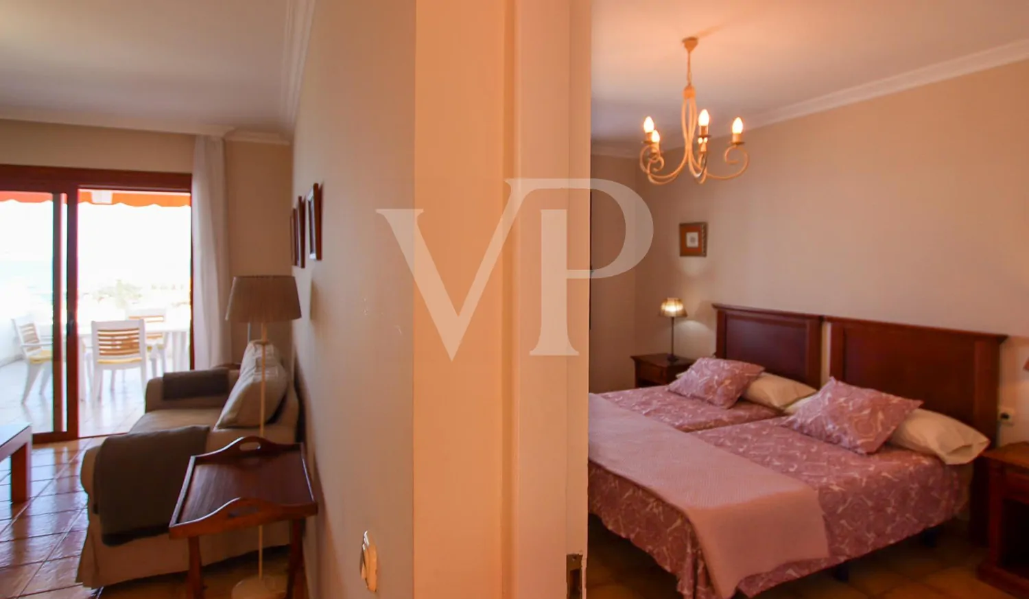 Encantador Apartamento con Vistas al Mar en Los Cristianos