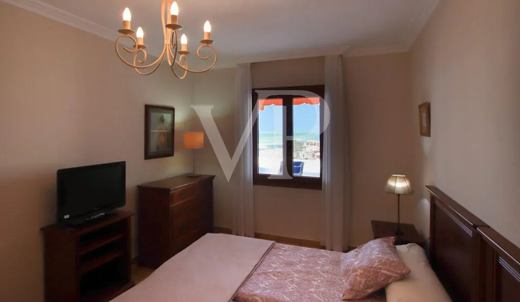 Encantador Apartamento con Vistas al Mar en Los Cristianos