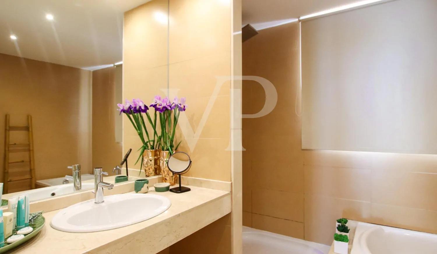 Perfect luxury lifestyle property in La Caleta