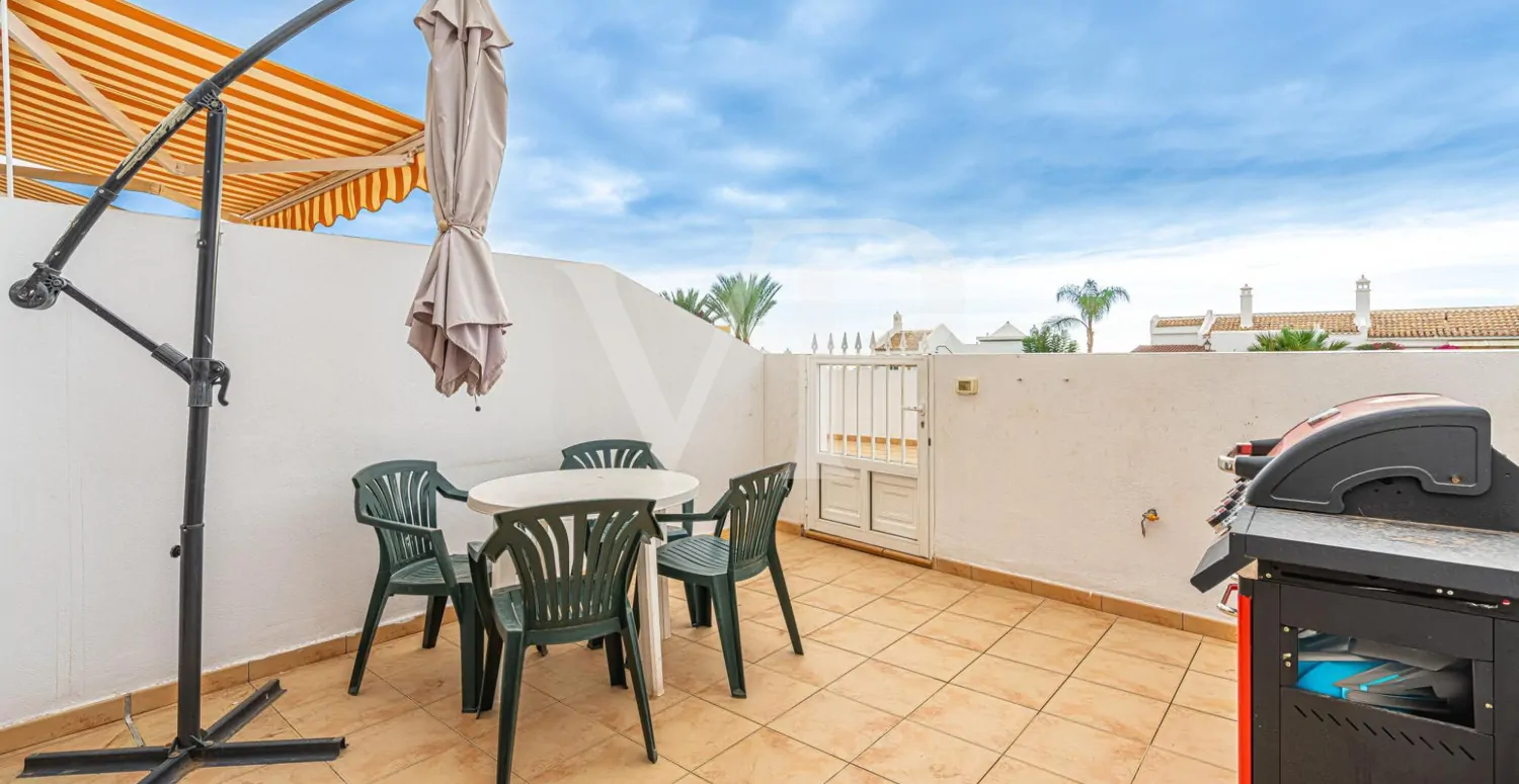 Bezaubernde Erdgeschosswohnung mit schönen Blick in Playa Paraiso