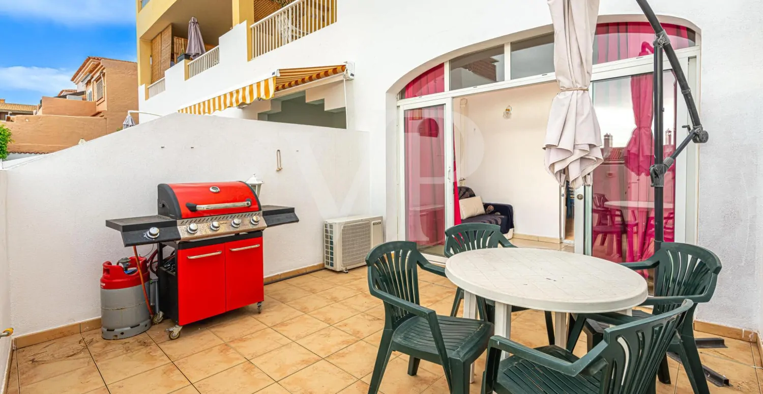 Bezaubernde Erdgeschosswohnung mit schönen Blick in Playa Paraiso